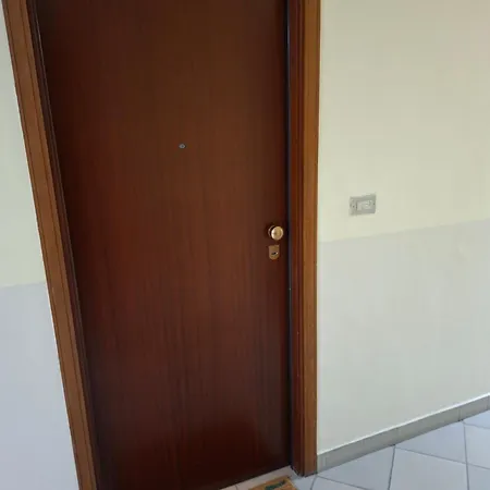 Corso Garibaldi Mansarda 3* סנרמו