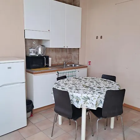 Corso Garibaldi Mansarda בית הארחה סנרמו